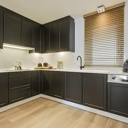 דירה Huswell - Stunning Modern With Terrace And Parking *