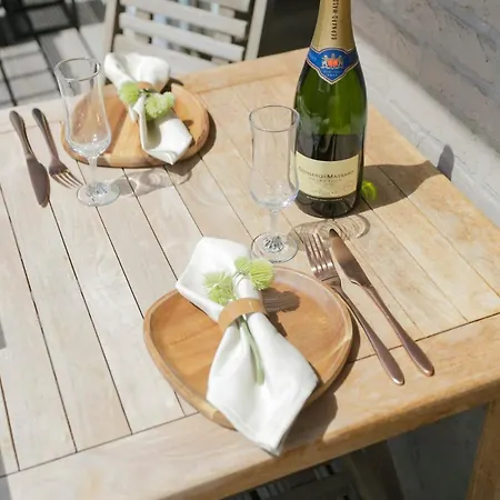 アパート Huswell - Stunning Modern With Terrace And Parking クノック・ヘイスト